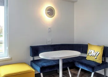 Aloft Framingham hotel thumbnail 8