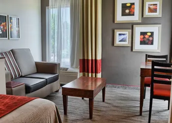 Comfort Inn Ruther Glen near Kings Dominion hotel thumbnail 6