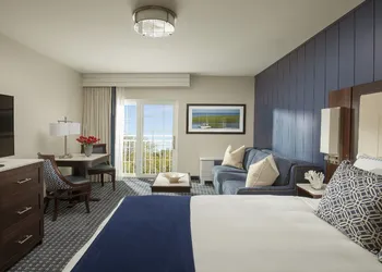 Hyannis Harbor Hotel hotel thumbnail 3