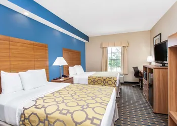 Baymont by Wyndham Jacksonville/Butler Blvd hotel thumbnail 4