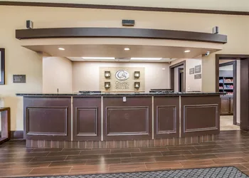 Comfort Suites Chicago O'Hare Airport hotel thumbnail 3