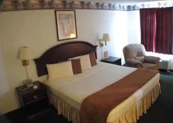 Dodge House Hotel & Convention Center hotel thumbnail 4