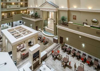 Embassy Suites by Hilton Nashville at Vanderbilt hotel thumbnail 3