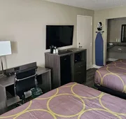 Super 8 by Wyndham Metairie hotel detail image 3