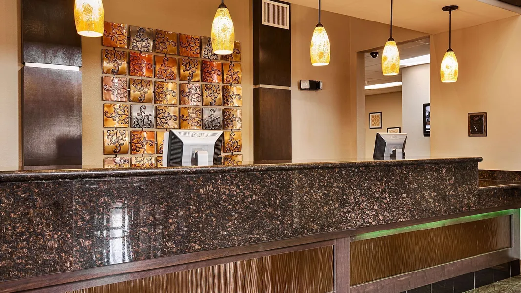 Best Western Inn & Suites - Lake Charles hotel detail image 2