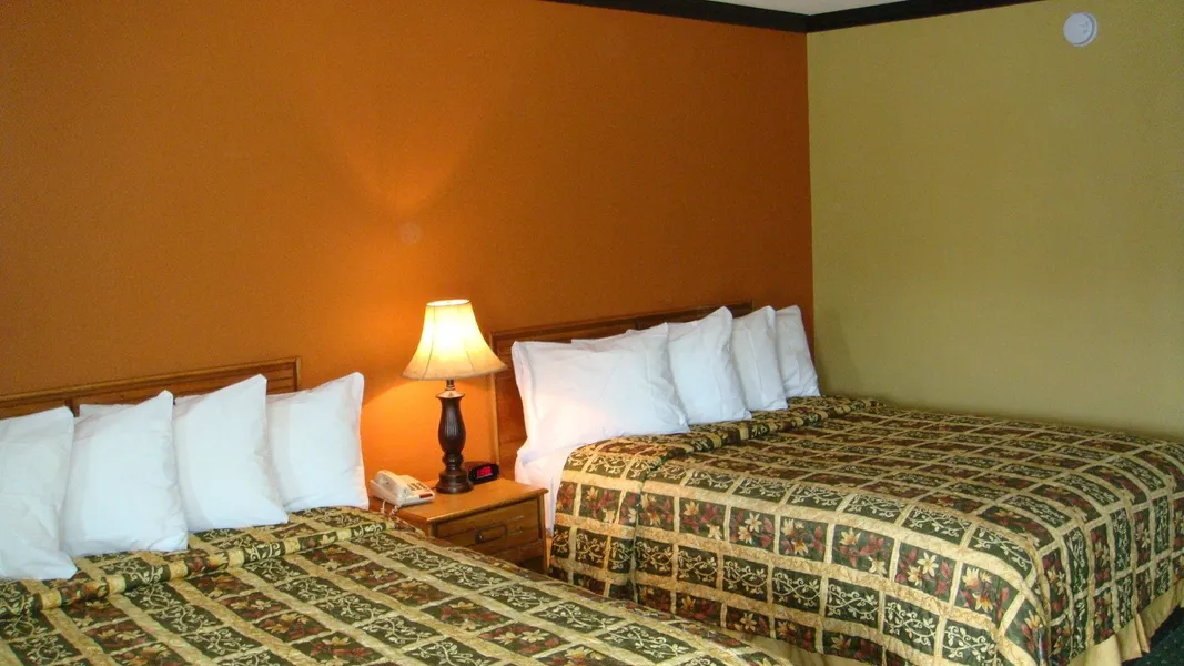 Sunset Inn Lake Oroville hotel detail image 2