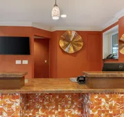 Best Western Plus Airport Plaza hotel detail image 3
