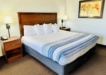 AmericInn by Wyndham Stillwater hotel thumbnail 5