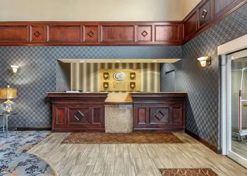 Comfort Suites Southgate-Detroit hotel thumbnail 2
