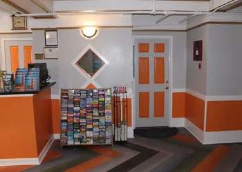 Layne Hotel hotel thumbnail 3