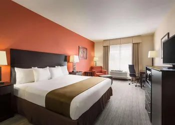 Country Inn & Suites by Radisson, Houston Northwest, TX hotel thumbnail 5