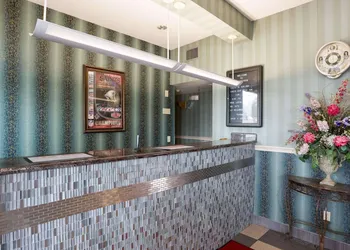 Rodeway Inn & Suites New Orleans Gentilly hotel thumbnail 3