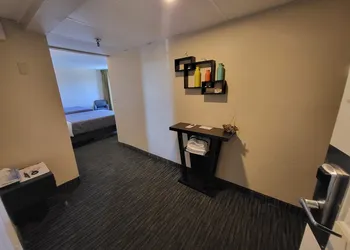 Beachside Hotel hotel thumbnail 7