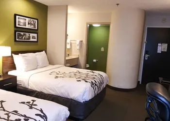 Sleep Inn & Suites Niantic North hotel thumbnail 6