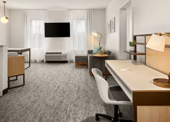 TownePlace Suites by Marriott Chicago Lombard hotel thumbnail 7