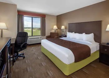 Comfort Inn & Suites Rochester South Mayo Clinic hotel thumbnail 3