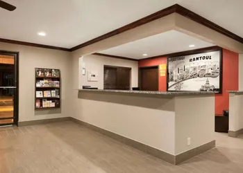 Super 8 by Wyndham Rantoul hotel thumbnail 2