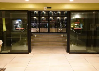 Pacific Inn hotel thumbnail 3