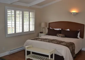 Sunset Inn hotel thumbnail 7