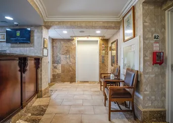 Monte Carlo Inn Toronto West Suites hotel thumbnail 2