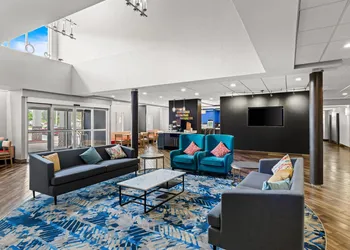 Comfort Suites Columbia at Harbison hotel thumbnail 2