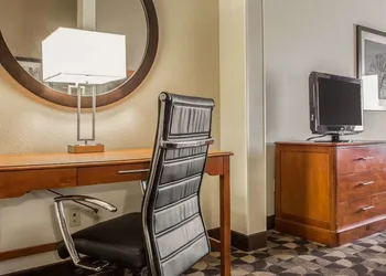 Comfort Suites Columbia at Harbison hotel thumbnail 7