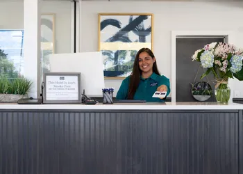 Crystal Inn Eatontown hotel thumbnail 3
