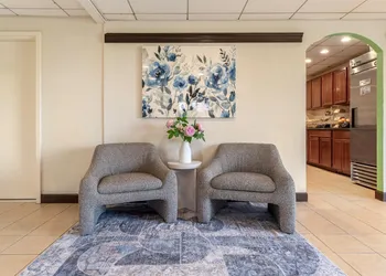 SureStay Hotel by Best Western East Brunswick hotel thumbnail 3