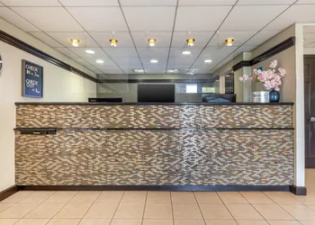 SureStay Hotel by Best Western East Brunswick hotel thumbnail 4