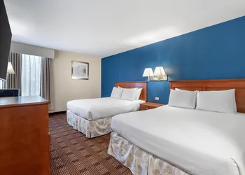 SureStay Hotel by Best Western East Brunswick hotel thumbnail 6
