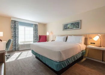 Hilton Garden Inn Calabasas hotel thumbnail 4