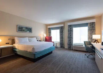 Hilton Garden Inn Calabasas hotel thumbnail 8