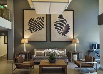Luxe Sunset Boulevard Hotel hotel thumbnail 2