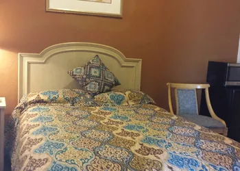El Capitan Hotel hotel thumbnail 7