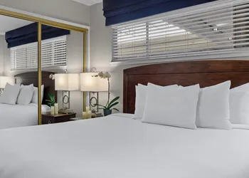 Suites At Fishermans Wharf hotel thumbnail 8