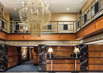 Inn at Great Neck hotel thumbnail 2