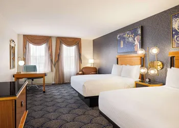 Inn at Great Neck hotel thumbnail 4