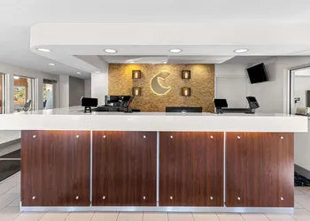 Comfort Inn Painesville - Concord hotel thumbnail 2