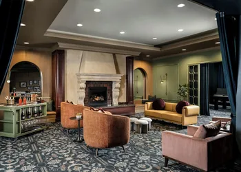 The Louie, A Davenport Hotel, Autograph Collection® hotel thumbnail 3