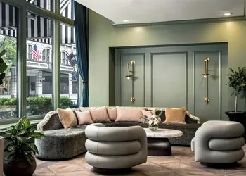 The Louie, A Davenport Hotel, Autograph Collection® hotel thumbnail 7