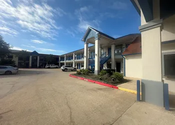 Azul Inn Houston Hobby Airport hotel thumbnail 8