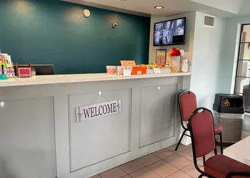 NOLA Inn hotel thumbnail 2