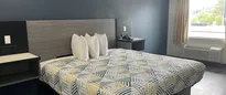 Hotel thumbnail 4