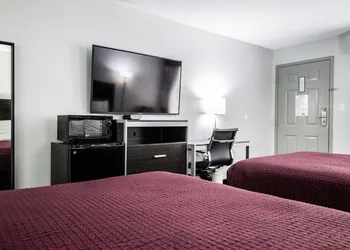 Brick Lodge Atlanta/Norcross hotel thumbnail 7