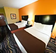 Rock Island Inn & Suites Streator IL hotel detail image 3
