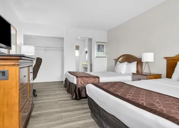 Motel 6 San Francisco, CA – Great Highway hotel thumbnail 5