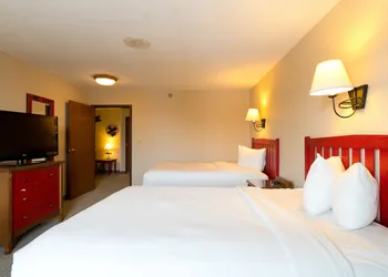 Wildwood Lodge hotel thumbnail 6