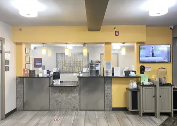 Best Western Plus The Four Corners Inn hotel thumbnail 3