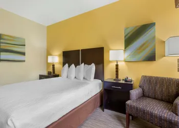 Best Western Plus The Four Corners Inn hotel thumbnail 8