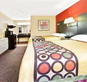 Super 8 by Wyndham Kissimmee/Maingate/Orlando Area hotel detail image 3